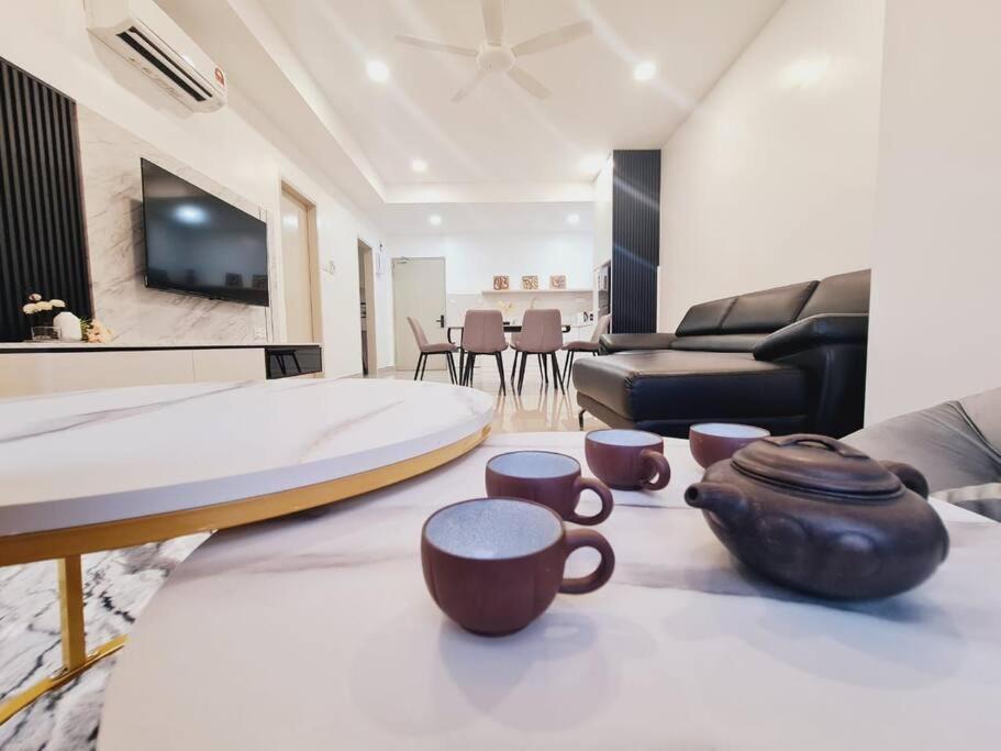 New! Bali 4-7pax @modern Style Malacca
